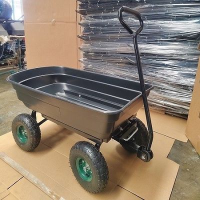 75L Poly Body Garden Dump Cart Kapasitas Besar Poly Dump Cart Dengan Fungsi Tipping